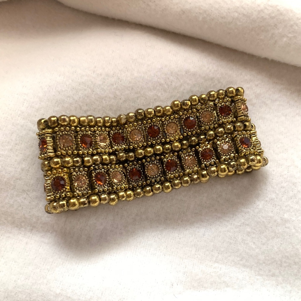 Gold Tone Rhinestone Stretch Bracelet